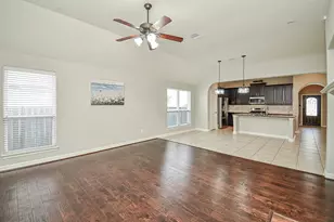 29015 Erica Lee, Katy, TX 77494 - Photo 5