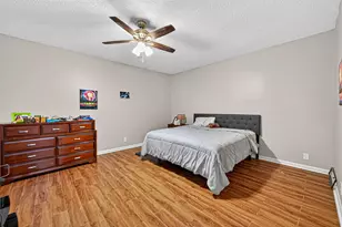 7655 S Braeswood Blvd, Houston, TX 77071 - Photo 19