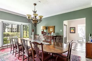 7 Summit Lake Dr, Kingwood, TX 77339 - Photo 5
