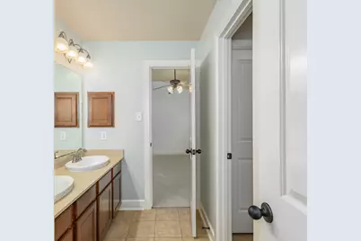 27 N Arrow Canyon Circle, The Woodlands, TX 77389 - Photo 31