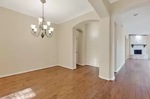 5115 Field Briar Ln, Sugar Land, TX 77479 - Photo 5