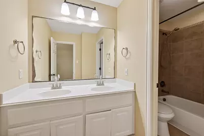 5115 Field Briar Lane, Sugar Land, TX 77479 - Photo 33