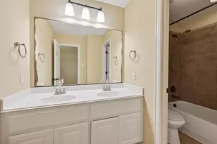 5115 Field Briar Ln, Sugar Land, TX 77479 - Photo 33