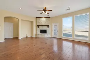 5115 Field Briar Ln, Sugar Land, TX 77479 - Photo 9