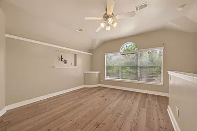 5941 South Loop E #104, Houston, TX 77033 - Photo 11