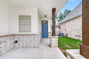 11227 Moccasin Dr, Montgomery, TX 77316 - Photo 3
