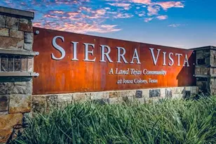 10314 Birch Peak Dr, Rosharon, TX 77583 - Photo 3