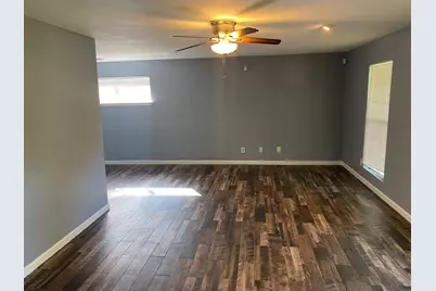 5923 Lattimer Drive, Houston, TX 77035 - Photo 19