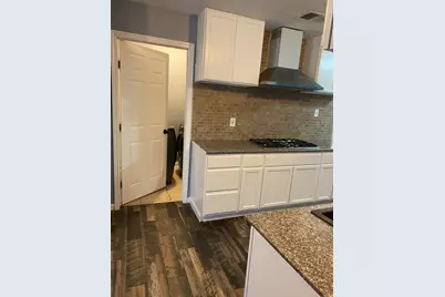 5923 Lattimer Drive, Houston, TX 77035 - Photo 11