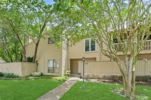 9327 Pagewood Ln, Houston, TX 77063 - Photo 1