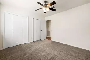 806 S Hyannis Port St, Crosby, TX 77532 - Photo 17