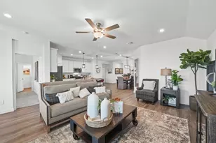 3711 High Plns Dr, League City, TX 77573 - Photo 5