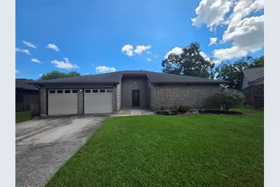 2777 Forest Point Drive, League City, TX 77573 - Photo 1