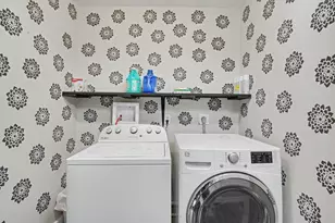 9406 Avenue E, Liverpool, TX 77577 - Photo 13