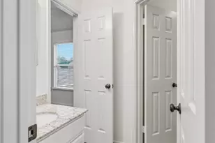 9310 Stone Post Cir, Houston, TX 77064 - Photo 37