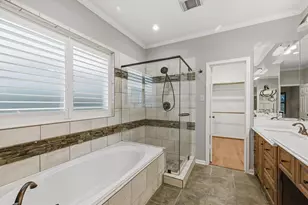 9310 Stone Post Cir, Houston, TX 77064 - Photo 19