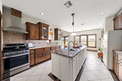 10411 County Road 65, Rosharon, TX 77583 - Photo 15