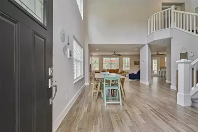 38 E Gaslight Place, The Woodlands, TX 77382 - Photo 15