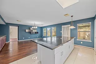 16326 Virginia Grace Dr, Sugar Land, TX 77498 - Photo 11