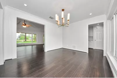 7527 Brush Wood Drive, Houston, TX 77088 - Photo 7