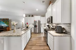 5835 Brimstone Hill Ln, Conroe, TX 77304 - Photo 13
