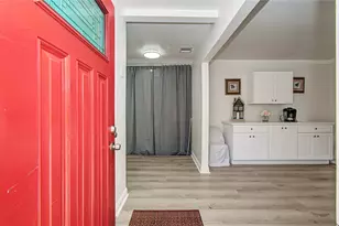 5926 Ettrick Dr, Houston, TX 77035 - Photo 5