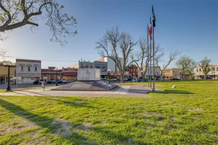 108 Stran St, Wharton, TX 77488 - Photo 15