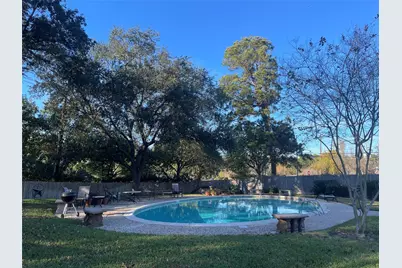 4 Bayou Pointe Drive, Houston, TX 77063 - Photo 5