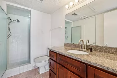 7700 Creekbend Drive #70, Houston, TX 77071 - Photo 13