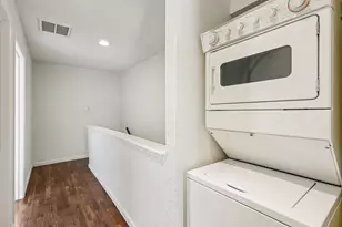 7700 Creekbend Dr, Houston, TX 77071 - Photo 17