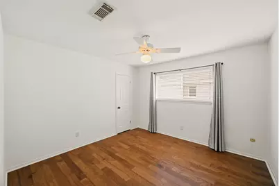 6131 Yarwell Drive, Houston, TX 77096 - Photo 35