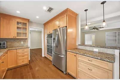 6131 Yarwell Drive, Houston, TX 77096 - Photo 19