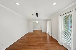 6131 Yarwell Dr, Houston, TX 77096 - Photo 7