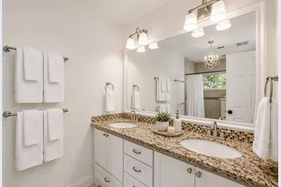 6131 Yarwell Drive, Houston, TX 77096 - Photo 39