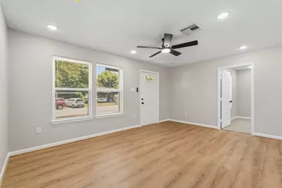 10629 Fairfax Street, Houston, TX 77029 - Photo 5