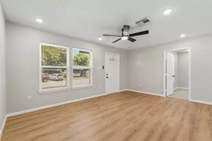 10629 Fairfax St, Houston, TX 77029 - Photo 5