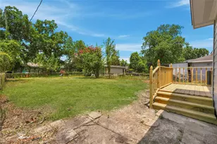10629 Fairfax St, Houston, TX 77029 - Photo 13