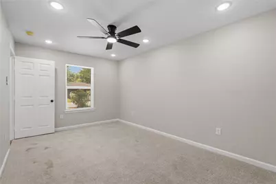 10629 Fairfax Street, Houston, TX 77029 - Photo 11