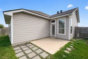 2132 Markley Dr, Bryan, TX 77807 - Photo 5