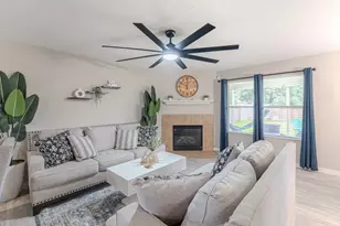 19522 Narcissus Brook Ln, Cypress, TX 77433 - Photo 9