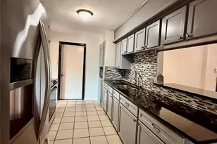 6203 Sunnygate Dr, Spring, TX 77373 - Photo 5