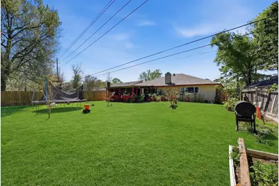 6203 Sunnygate Drive, Spring, TX 77373 - Photo 17
