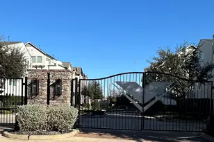 2643 Fountain Key Blvd Blvd, Houston, TX 77008 - Photo 3