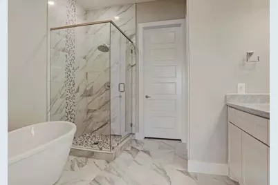 2643 Fountain Key Boulevard Boulevard, Houston, TX 77008 - Photo 11