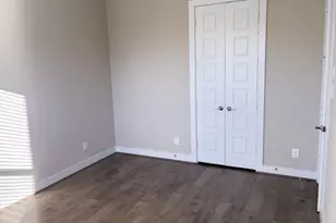 2643 Fountain Key Blvd Blvd, Houston, TX 77008 - Photo 13