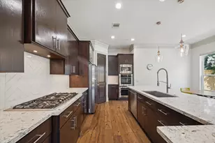 86 S Creekside Ct, Houston, TX 77055 - Photo 15