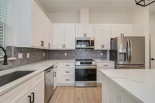 6420 Highland Pine Ln, Houston, TX 77091 - Photo 11