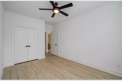 6420 Highland Pine Lane, Houston, TX 77091 - Photo 23