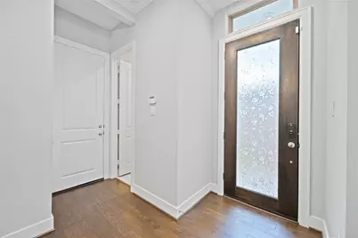 1324 W Pierce St, Houston, TX 77019 - Photo 21