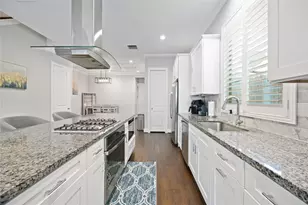 1324 W Pierce St, Houston, TX 77019 - Photo 3